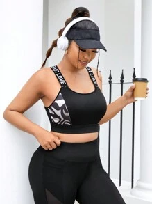 Easithlete Plus Letter Graphic Sports Bra - Black - View 4