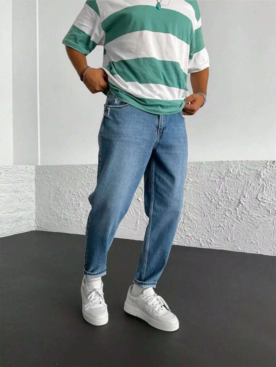Men Slant Pocket Tapered Jeans - Medium Wash - View 1