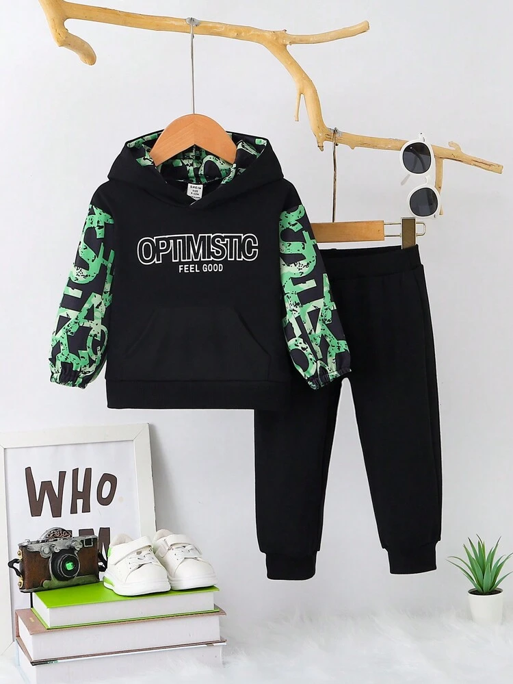 Baby Boy Letter Graphic Kangaroo Pocket Hoodie & Sweatpants