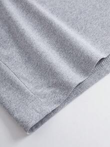 SHEIN LUNE Plus Heart Print Tee - Light Grey - View 3