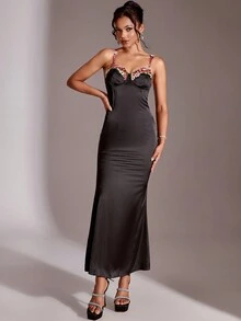 花卉刺繡魚尾裙下擺緞面吊帶洋裝