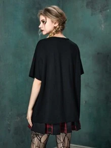 Annabelle | ROMWE Slogan Đồ họa Hình Áo thun - màu đen - Xem 6