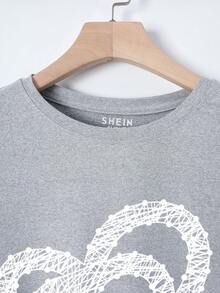 SHEIN LUNE Plus Heart Print Tee - Light Grey - View 6
