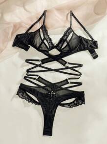 SHEIN Classic Sexy Set de lencería con encaje en contraste de malla con aro - Negro - Ver 3