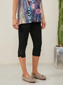 EMERY ROSE Guipure Lace Capri Leggings Capris - Black - View 4