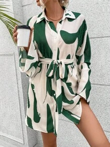 SHEIN LUNE Graphic Print Belted Shirt Dress - Multicolor - View 2