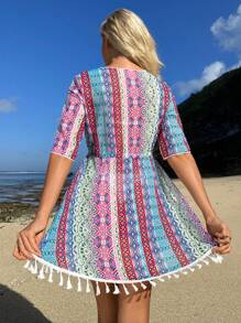 几何印花系带流苏下摆罩衫，适合夏季海滩度假