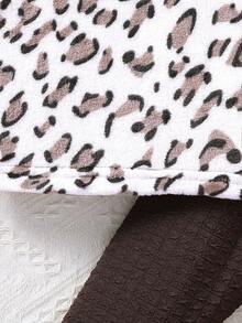 SHEIN Young Girl Leopard Pattern Tee & Pants & Bag - Coffee Brown - View 7