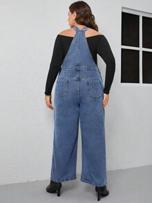 SHEIN Essnce 大碼下擺開叉牛仔背帶褲不帶T恤 - 中等水洗藍 - 查看 2