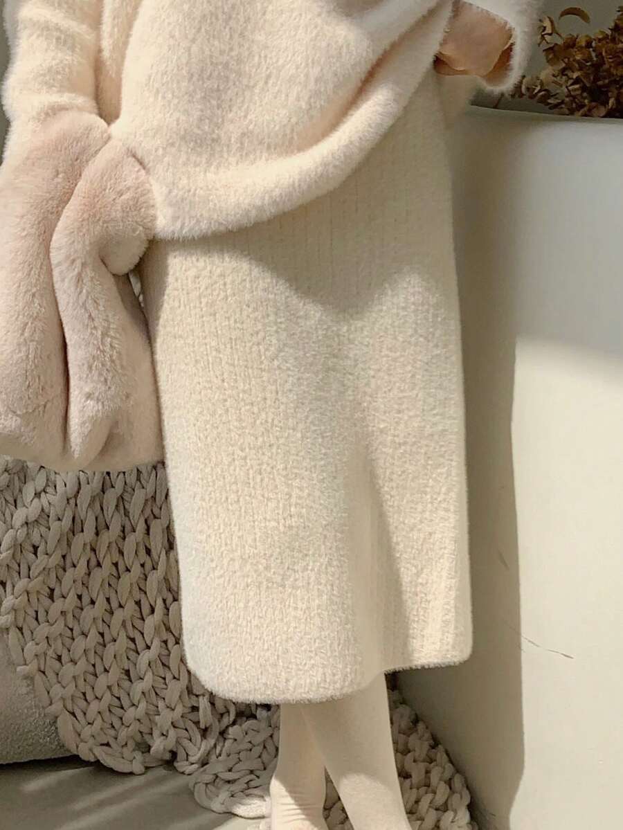 Váy len nữ - Màu be - Xem 1