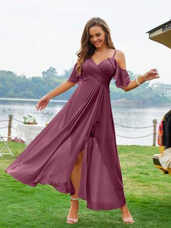 Abito da damigella d'onore con spalle scoperte incrociato chiffon