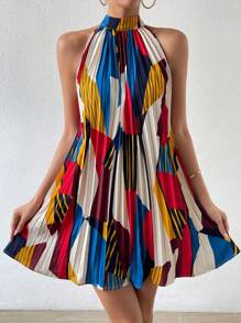 SHEIN VCAY 幾何印花繞頸百褶洋裝 - 彩色 - 查看 1