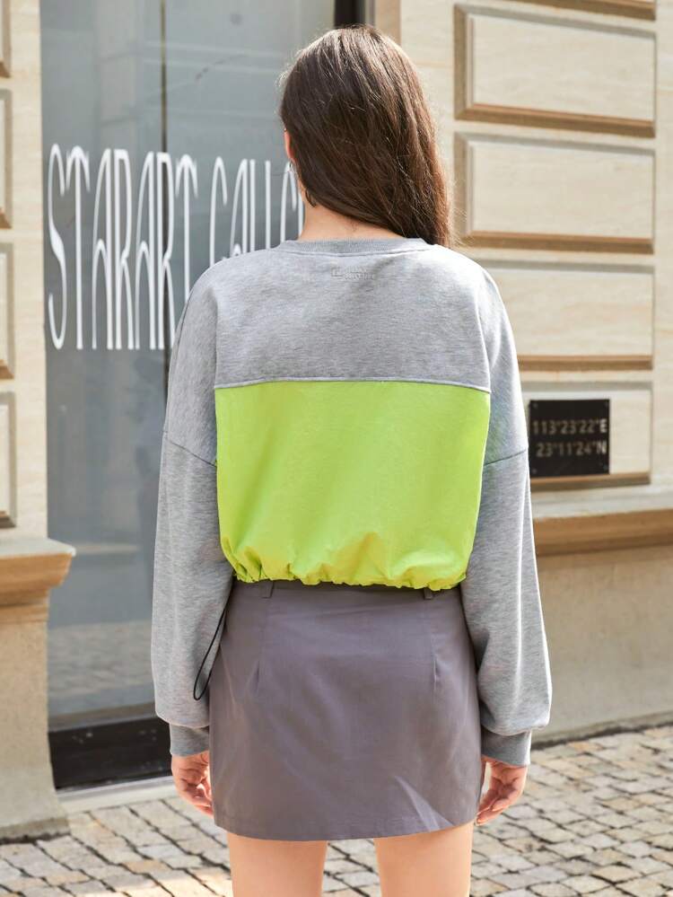 Colorblock Flap Pocket Drawstring Hem Outdoor Tee