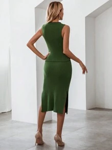 SHEIN Unity Asymmetrical Hem Knit Top & Split Thigh Knit Skirt - Green - View 2