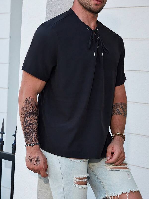 Manfinity Homme 男士大码前抽繩襯衫