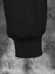 Tween Boy Figure Graphic Hoodie & Letter Graphic Drawstring Waist Sweatpants - Black - View 5