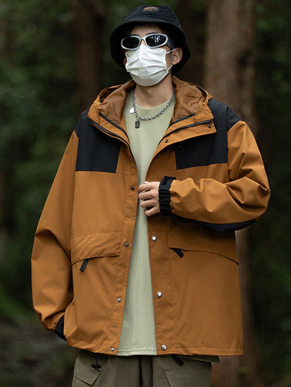 Men Colorblock Drawstring Hooded Sports Jacket Workout Tops