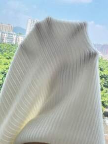 Flirla Solid Ribbed Knit Crop Sweater