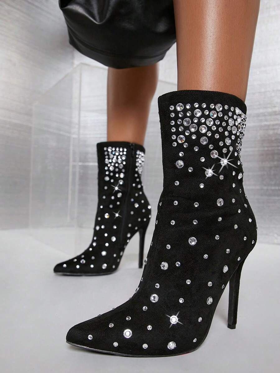 Faux Suede Được trang sức Chi tiết Dao găm nhỏ Gót chân Giày ống Ngắn - màu đen - Xem 1