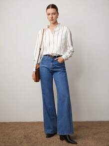 BizChic 女士条纹印花纽扣衬衫，白色长袖图案衬衫，宽松休闲上衣，适合都市通勤、商务休闲、夏季、情人节等场合，优雅女士上衣