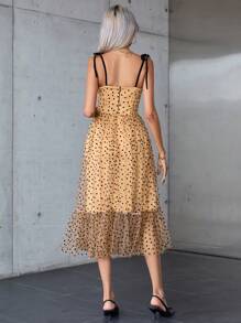 SHEIN Privé Vestido de tirantes con estampado de corazón con malla