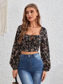 SHEIN VCAY 小碎花印花结饰灯笼袖短款衬衫、长袖上衣 - 彩色 - 查看 5
