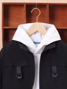 SHEIN Tween Boy Flap Pocket Zip Up Buckle Detail Padded Coat