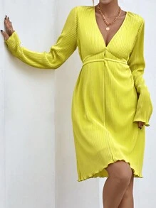 SHEIN Privé 素色木耳邊深V領條紋針織洋裝 - 綠色 - 查看 5