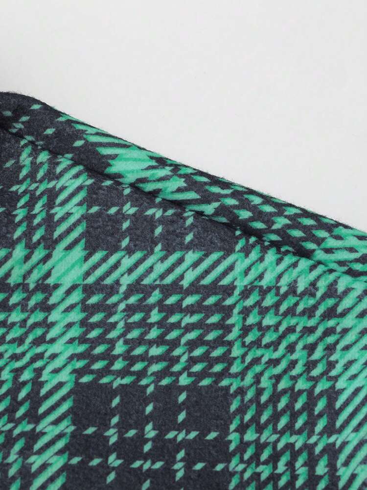 Men Plaid Print Flap Pocket Shacket