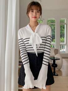 DAZY 条纹图案系带领喇叭袖毛衣秋季 - 白色 - 查看 1
