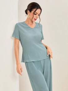 Mulvari Solid Ribbed Knit Top & Pants - Grey - View 5