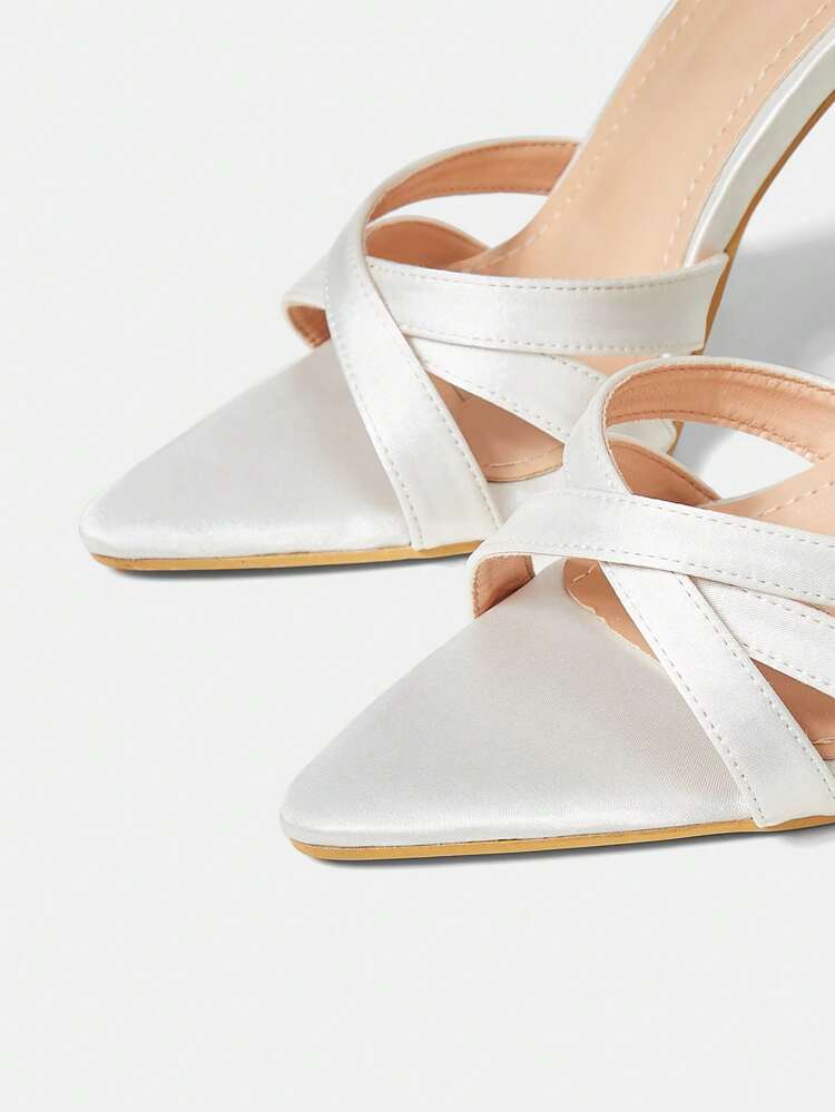 Women's Comfortable And Fashionable White High Heeled Sandals With Chain Detail And Ankle Strap
