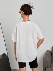 SHEIN 青少年女孩休闲简约卡通图案 T 恤，适合夏季 - 白色 - 查看 2