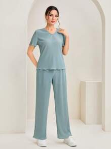 Mulvari Solid Ribbed Knit Top & Pants - Grey - View 3