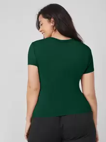 SHEIN BASICS Camiseta ajustada de talla grande de un solo color