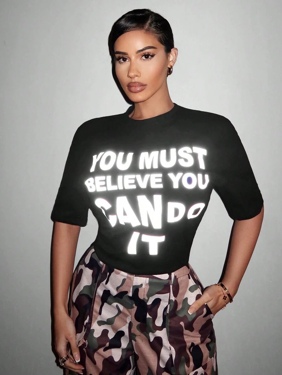 SHEIN SXY Phản chiếu Đồ họa Khẩu hiệu Áo thun - màu đen - Xem 1