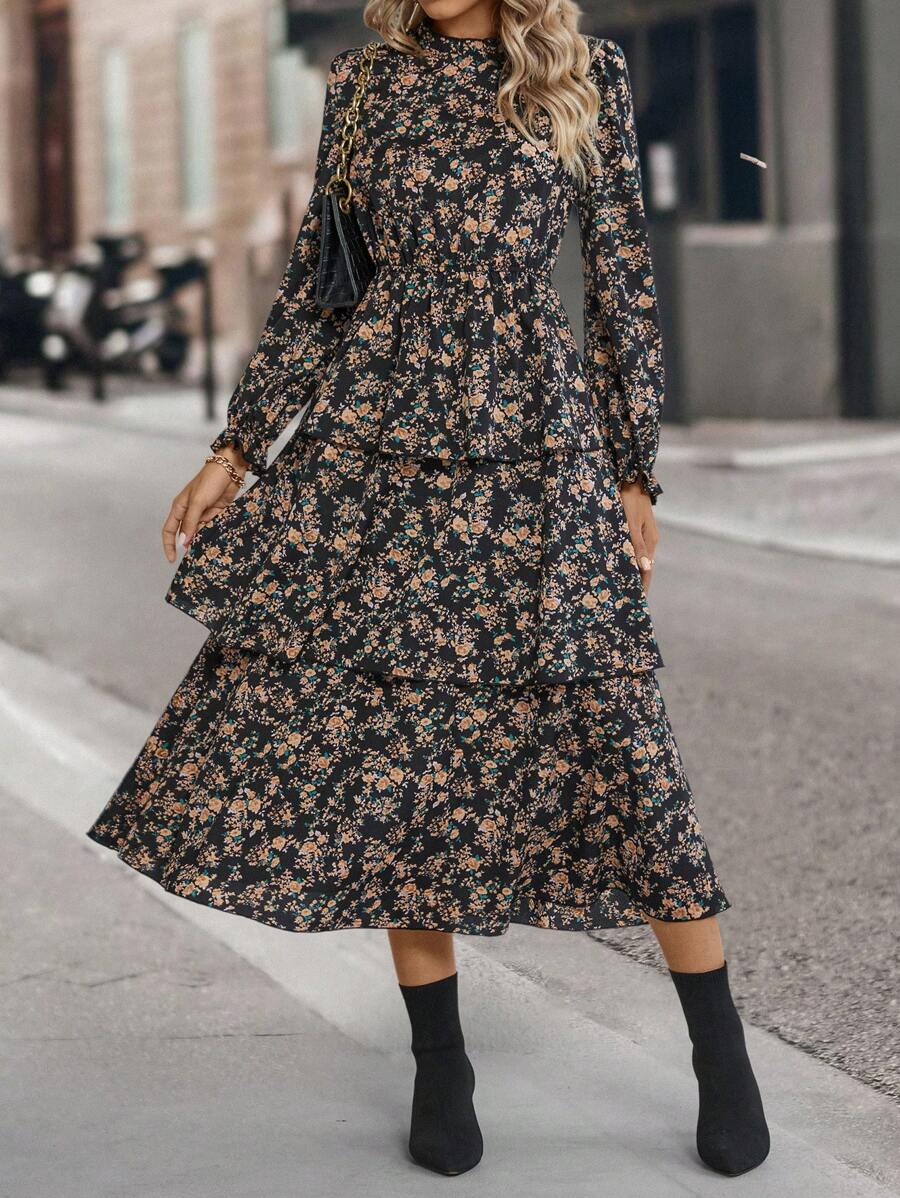 SHEIN Clasi 波西米亞揉皺 多層分層花卉印花 全身印花女士連衣裙 - 黑色 - 查看 1