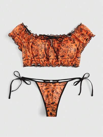 Goth Conjunto de lencería de talla grande con estampado de murciélagos y fantasmas, hombros descubiertos y cordones en la entrepierna