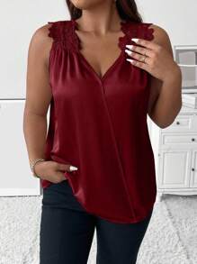 SHEIN LUNE 大碼拼接水溶蕾絲緞面襯衫 - 酒紅色 - 查看 5