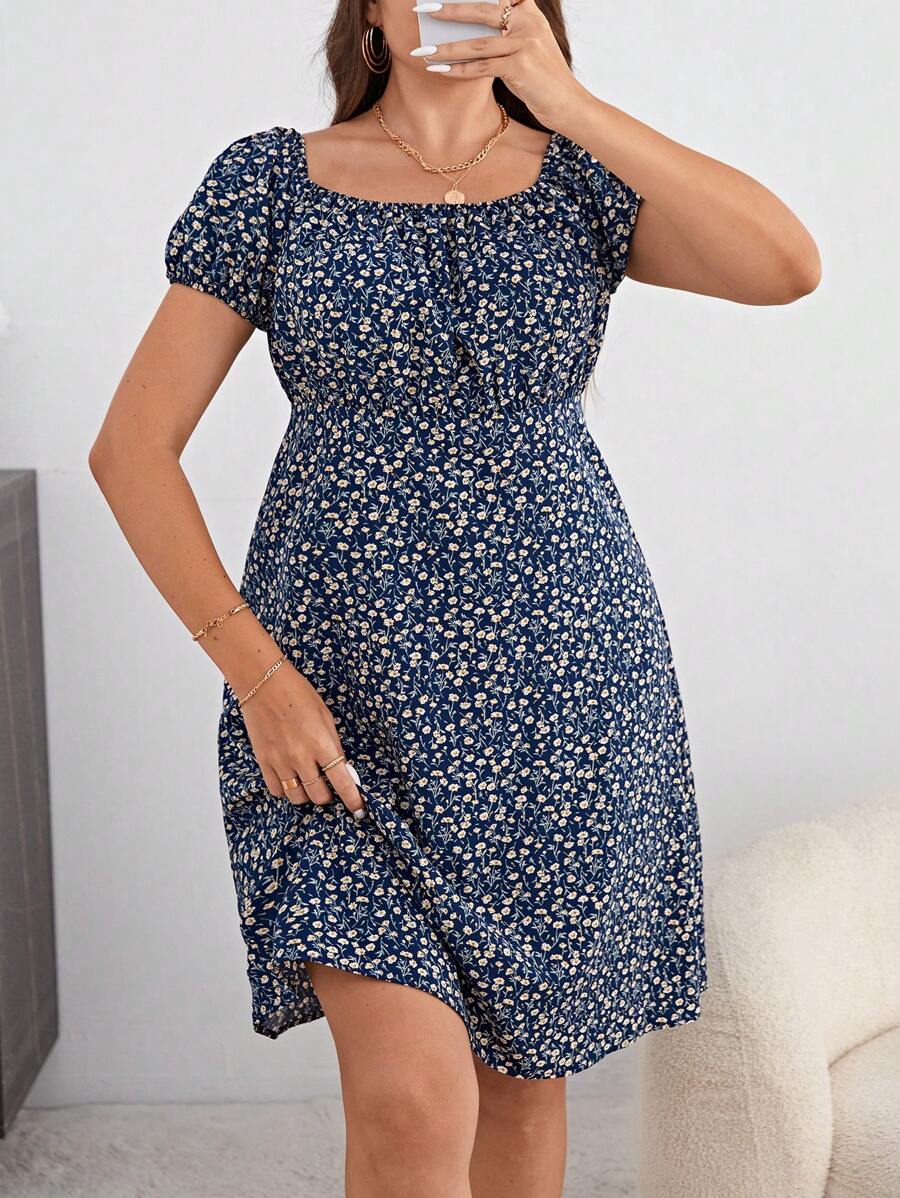 SHEIN VCAY 大碼碎花泡泡袖連衣裙 - 藏蓝色 - 查看 1