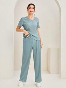 Mulvari Solid Ribbed Knit Top & Pants - Grey - View 1