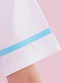 青少年女孩水手領T恤和撞色滾邊短褲