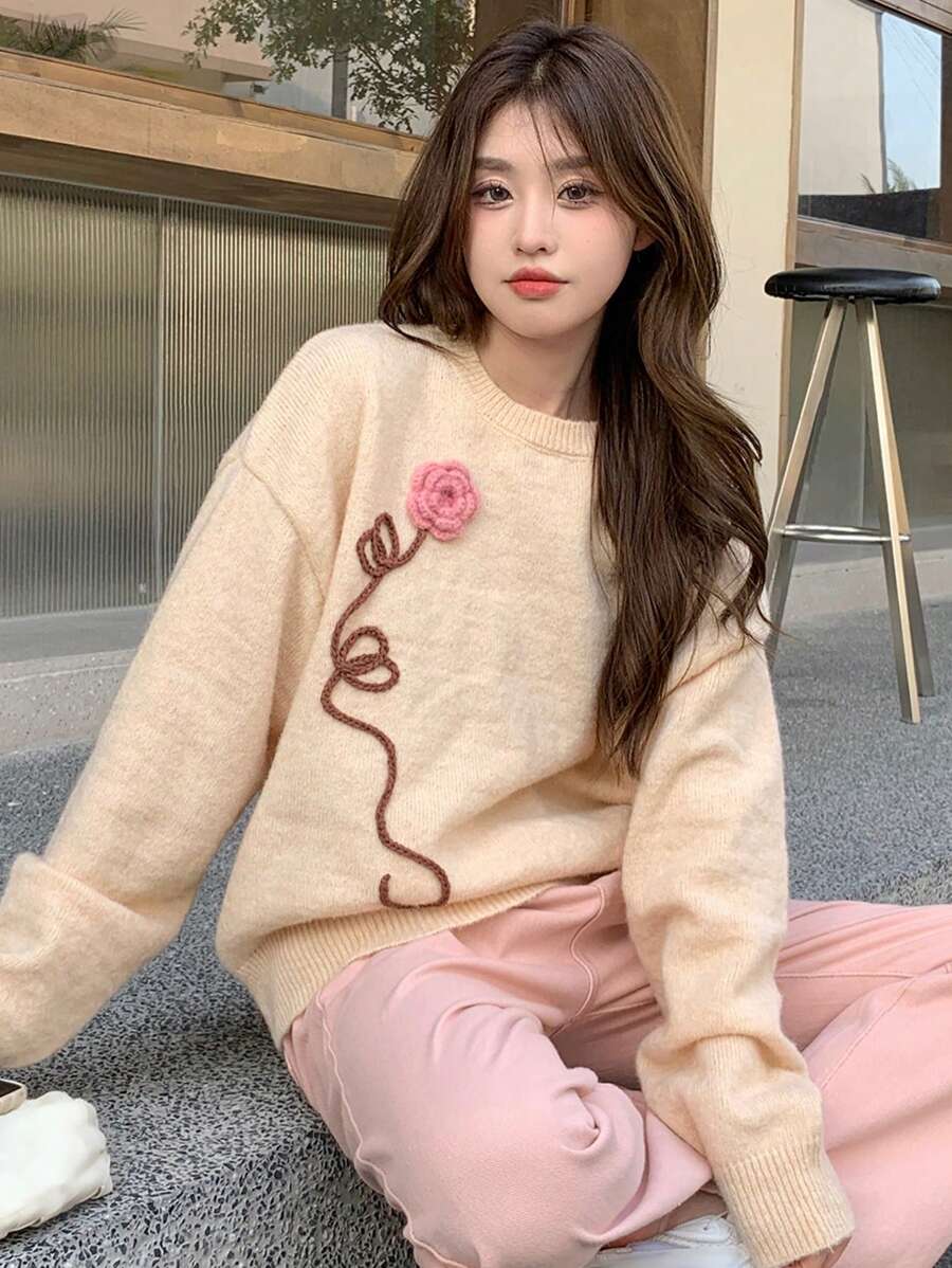 DAZY 花卉圖案補丁貼落肩袖套頭毛衣 - 杏色 - 查看 1