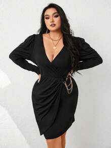 Calvaya 大碼鏈條細節圍裹式洋裝 - 黑色 - 查看 4