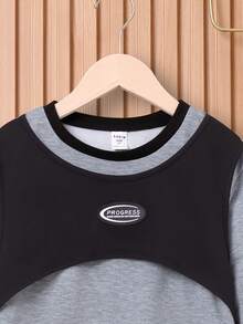 SHEIN Tween Boy Two Tone Patch Detail Sweatshirt & Flap Pocket Sweatpants - Black - View 4