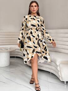 SHEIN Privé 大碼滿版印花側打結圍裹式洋裝 - 彩色 - 查看 3