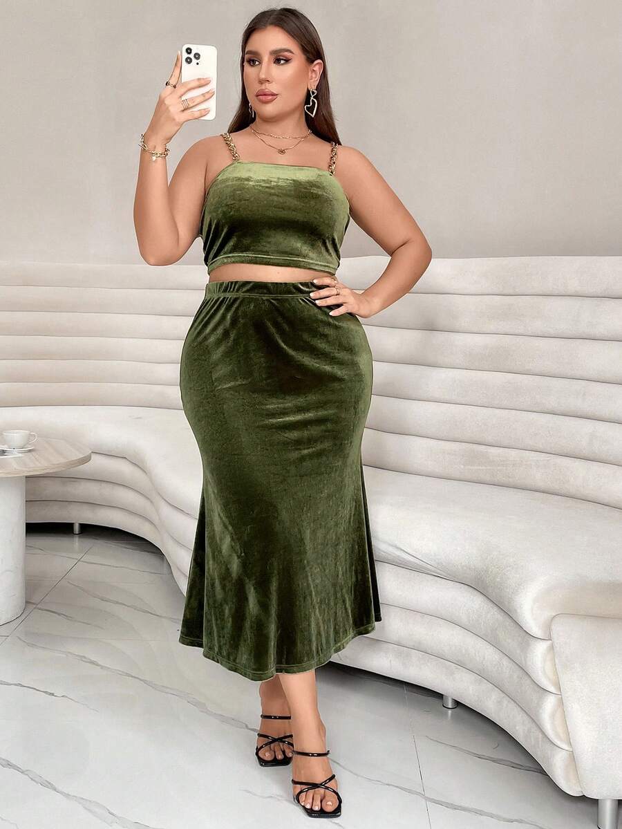 SHEIN Privé 大码吊带上衣和鱼尾裙 - 軍綠色 - 查看 1