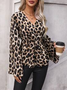 SHEIN LUNE Blusa peplum con estampado de leopardo de manga amplia - Multicolor - Ver 7