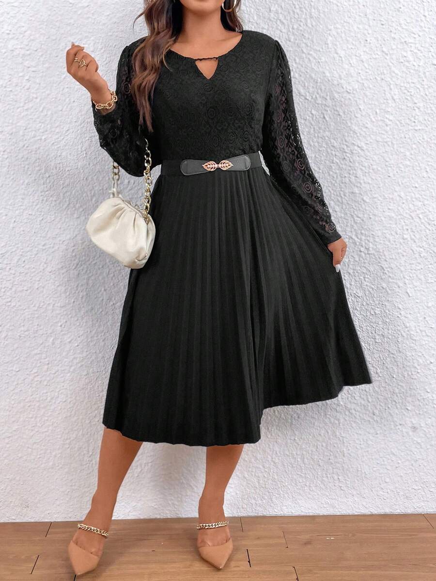 SHEIN LUNE Plus Contrast Lace Keyhole Neckline Pleated Hem Dress Without Belt - Black - View 1