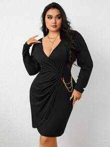 Calvaya 大碼鏈條細節圍裹式洋裝 - 黑色 - 查看 3